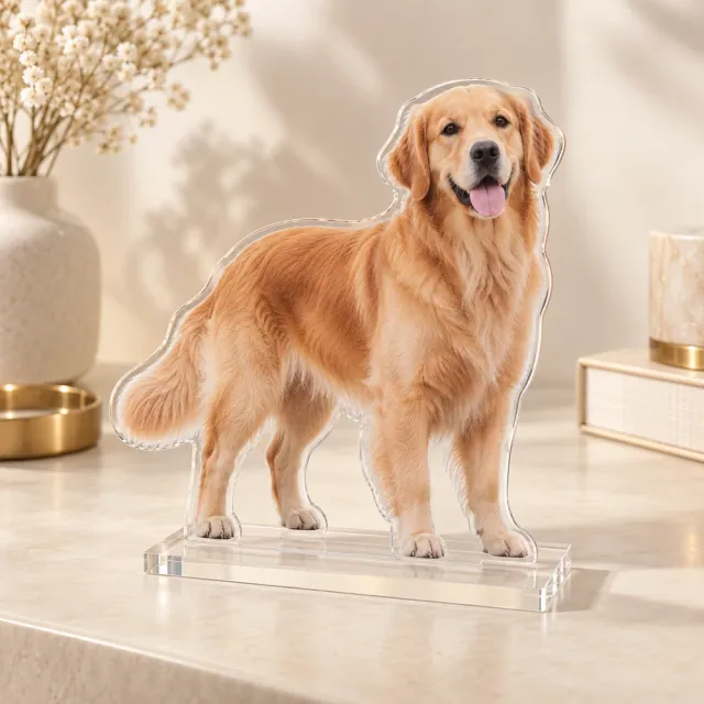 Figurină din plexiglas cu un câine